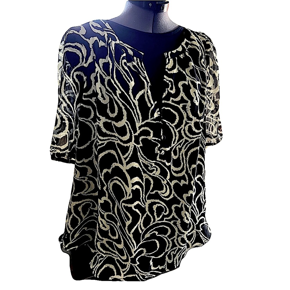 NWT Anne Taylor SZ L Black and Cream Patterned Blouse